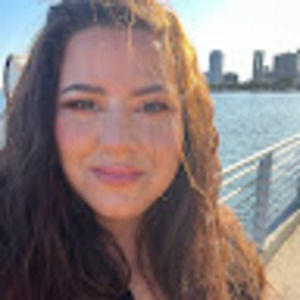 Meet your Posher, Jillian